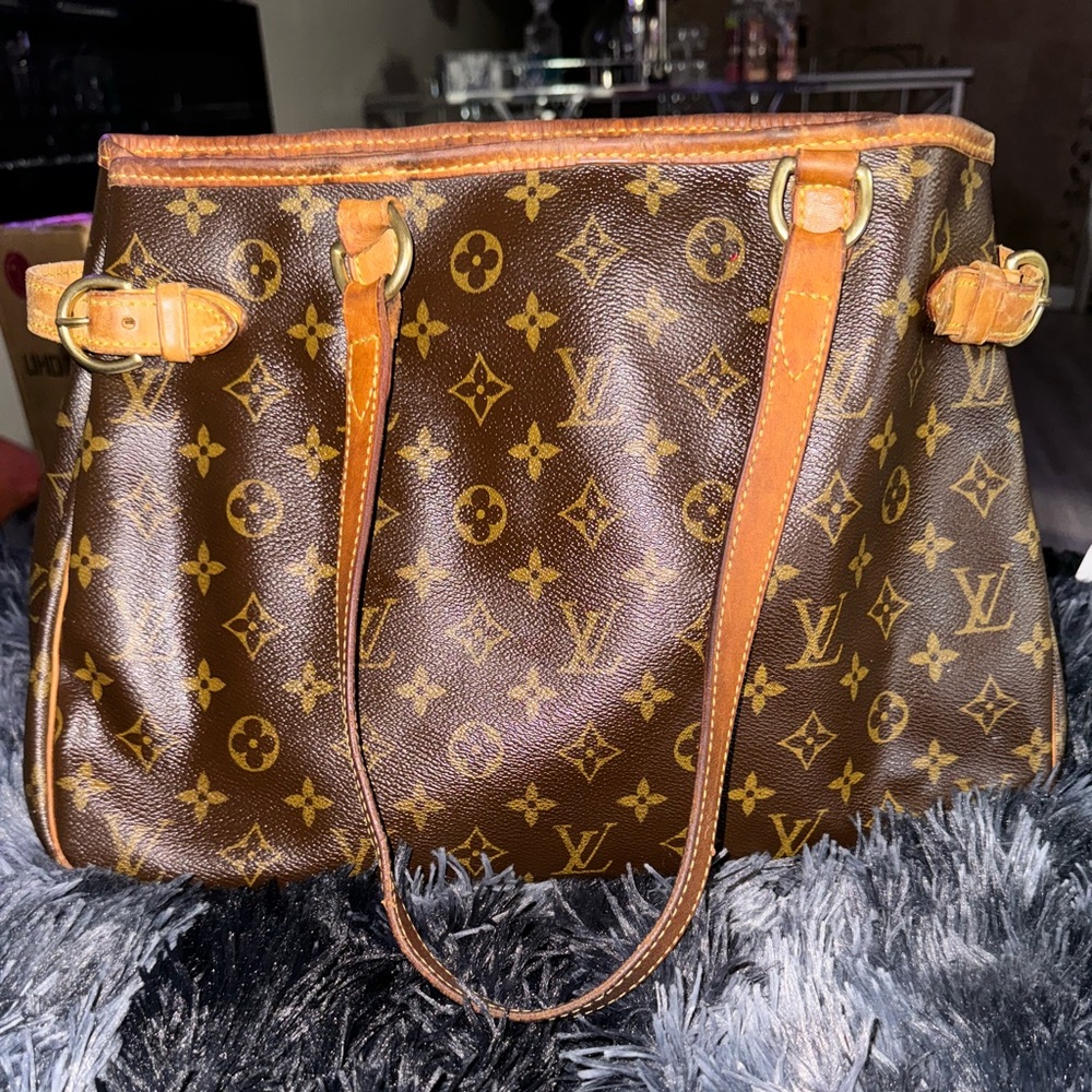 Louis Vuitton Batignolles Horizontal Handbag Monogram Canvas